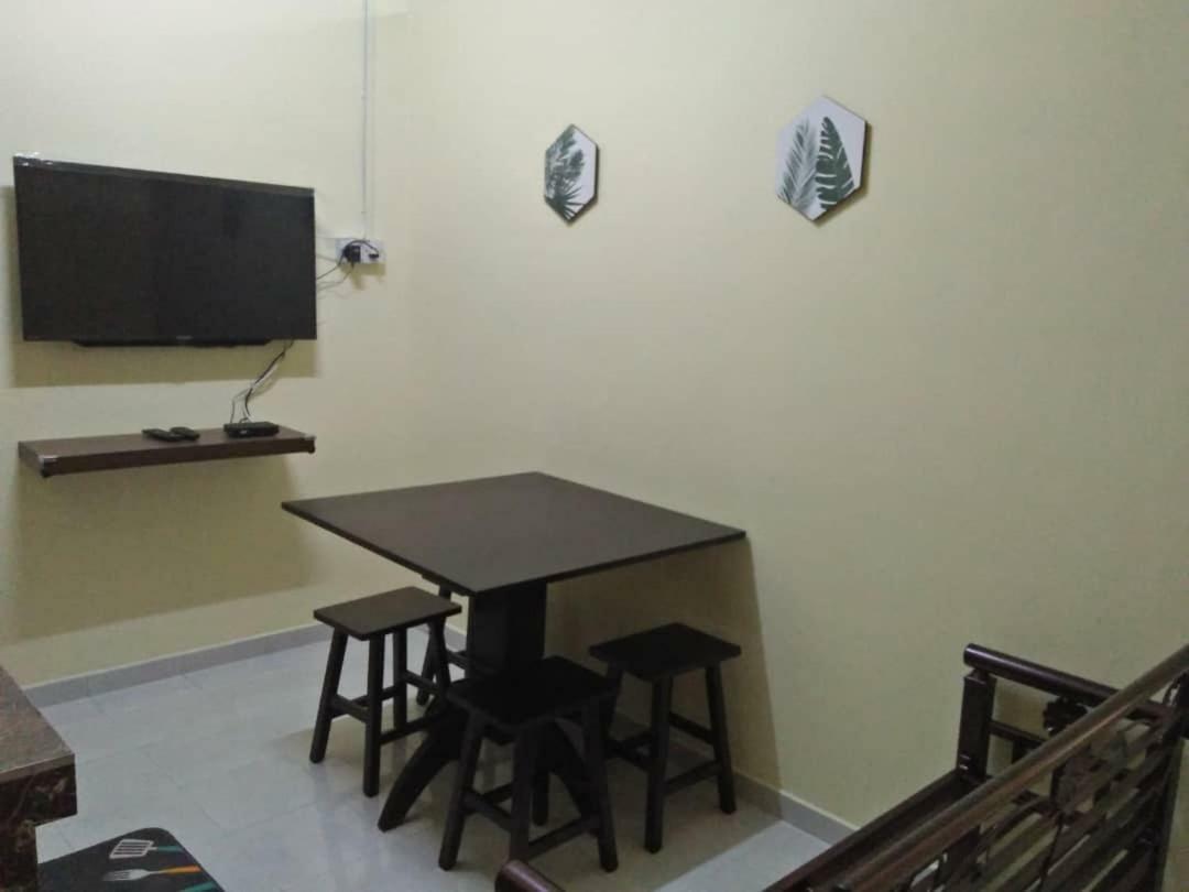 Homestay / Roomstay Muslim Budget Tanjung Malim Tanjong Malim Extérieur photo
