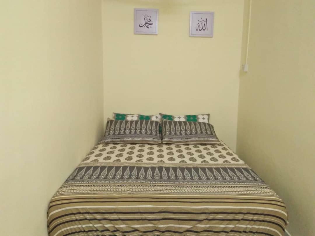 Homestay / Roomstay Muslim Budget Tanjung Malim Tanjong Malim Extérieur photo